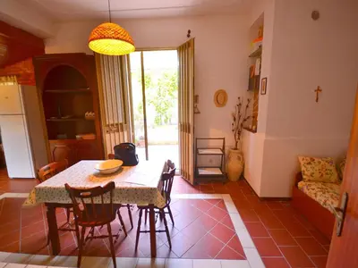 Cucina o angolo cottura di Holiday Home Agnone Bagni by Beach