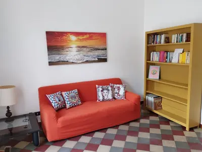 Biblioteca nell'appartamento