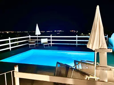 Piscina di Agriturismoeloropizzuta o nelle vicinanze