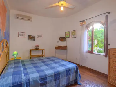 Letto o letti in una camera di Holiday Home Fanusa by Interhome