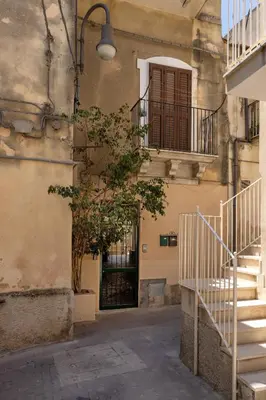 Planimetria di Cuttigghiu 94, delizioso mini appart in centro