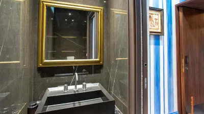 Bagno di BELVEDERE GUASTELLA A 8, Emma Villas