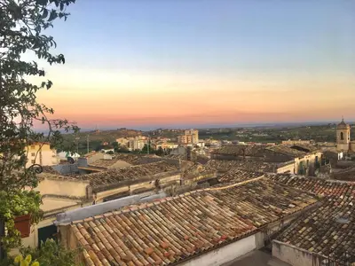 Vista generica su Noto o vista sulla città dall'interno del bed & breakfast