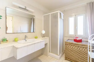 Bagno di Linda's House
