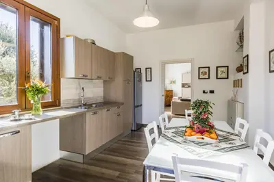 Cucina o angolo cottura di Febo House by Wonderful Italy
