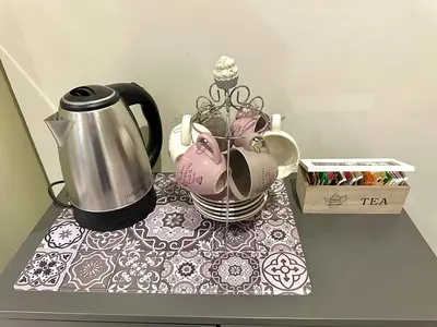 Set per la preparazione di tè e caffè presso ChiaraLuce House