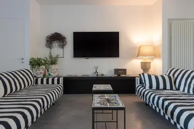 TV o dispositivi per l'intrattenimento presso Villa Vogue - IsulaTravel