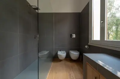 Bagno di Villa Manghisi - IsulaTravel