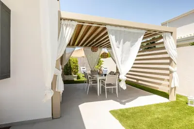 Giardino di ISULATRAVEL - Villa Vitarmi