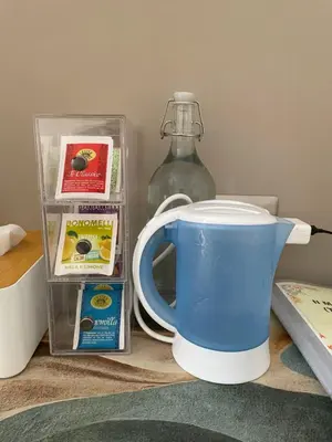 Set per la preparazione di tè e caffè presso I Parienti Ra Zita