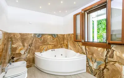 Bagno di 3 Bedroom Awesome Home In Modica