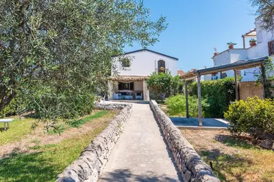Edificio in cui si trova la villa