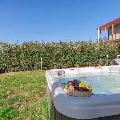 Casa Smeralda a 200m From The Sea - Happy Rentals