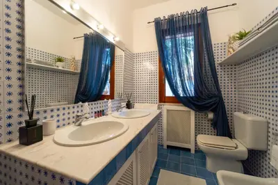 Bagno di Villa Silvia 30mt from the Beach sea view