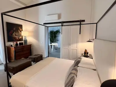 Letto o letti in una camera di Ortigia Suite 15, Sicily Luxury Apt with hot tub