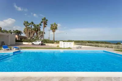 Piscina di Villa con piscina vista mare e Etna o nelle vicinanze