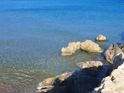 Paesaggio naturale nelle vicinanze della villa