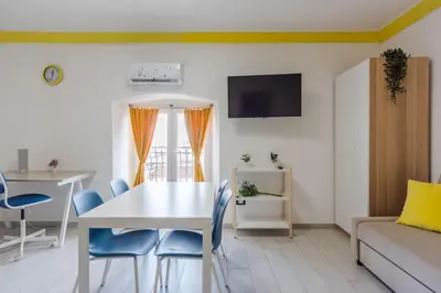 TV o dispositivi per l'intrattenimento presso Pino Baroque near Beach & Etna by Wonderful Italy