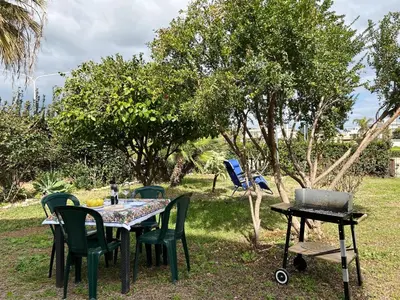Giardino di Nonno 'nzinu 150 meters from the sandy beach with wifi
