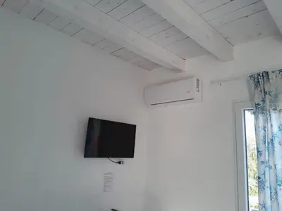 TV o dispositivi per l'intrattenimento presso F&M RELAX ROOM NOTO MARINA