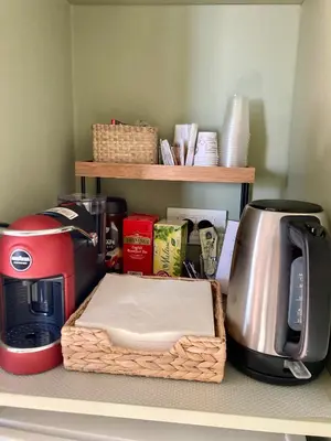 Set per la preparazione di tè e caffè presso Civita Boutique