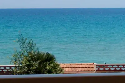 Paesaggio naturale nelle vicinanze della casa vacanze