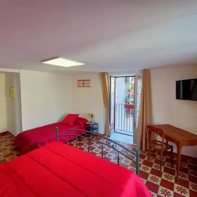 Cuntintizza Family House