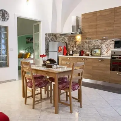 Casa Vacanze - I Portici House