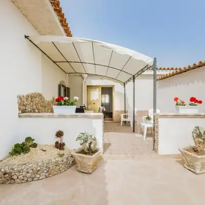 Villa Miranda near the sandy beach