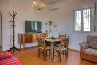 TV o dispositivi per l'intrattenimento presso Aleari Villa Fanusa
