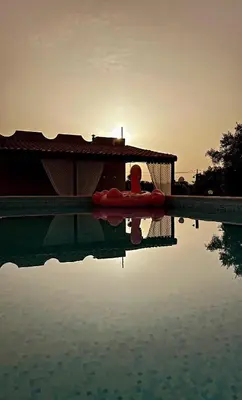 Piscina di Villa Latina o nelle vicinanze