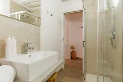 Bagno di Il Cortile sul Vicolo alla Giudecca by Wonderful Italy