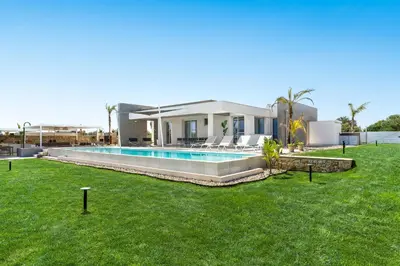 Piscina di Paradisus o nelle vicinanze