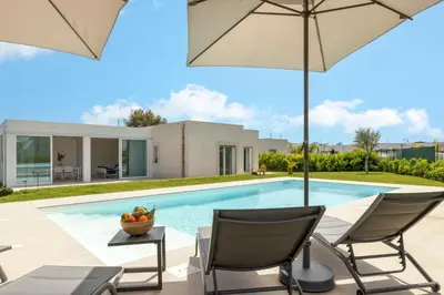 Piscina di Casa de Mar o nelle vicinanze