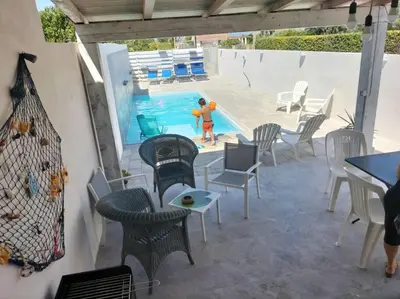 Piscina di Villa Giomatti o nelle vicinanze