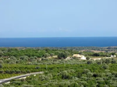 Paesaggio naturale nelle vicinanze della villa