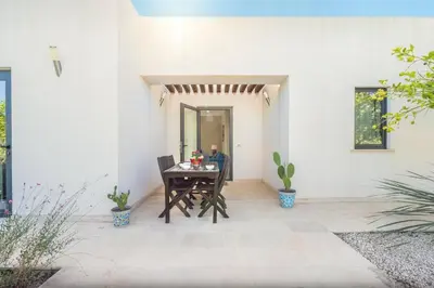 Patio o area all'aperto di Villa Papeda-Tenuta il Cavaliere d'Italia Noto-vista fronte mare e piscina privata