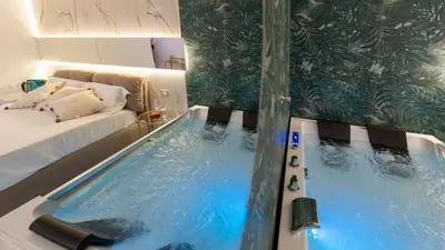 Planimetria di MAZZINI LUXURY JACUZZY SUITE Catania