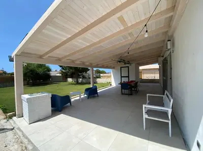 Patio o area all'aperto di Villa a due passi dal Mare in pieno Relax