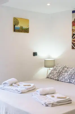 Letto o letti in una camera di monovano al duomo