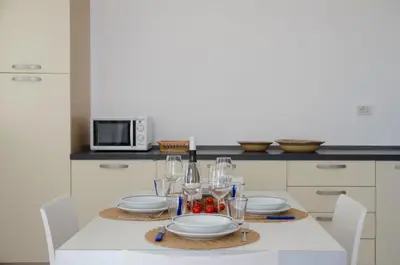 Cucina o angolo cottura di San Lorenzo Blue Apartments - 150m from the Beach