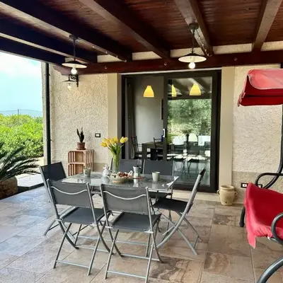 Lucrezia's house near the sandy beach parking-wifi