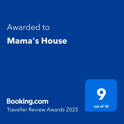 Certificato, attestato, insegna o altro documento esposto da Mama's House