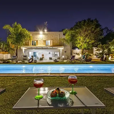 Villa Mediterraneo by Villa Plus
