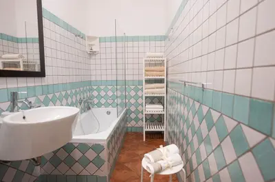 Bagno di Lavika Apartment
