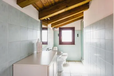 Bagno di Villa Arenella con Piscina by Wonderful Italy