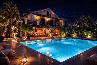 Piscina di Villa Elisa - Luxury and Style by the Sea o nelle vicinanze
