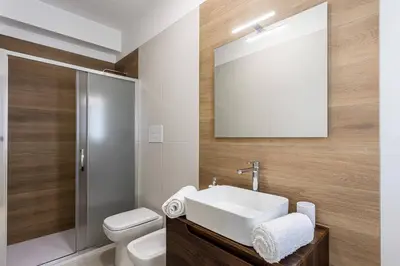 Bagno di Villa Ares by Villa Plus