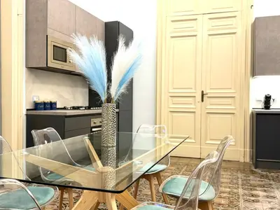 Cucina o angolo cottura di Trewhella Home, Centro Storico, Duomo