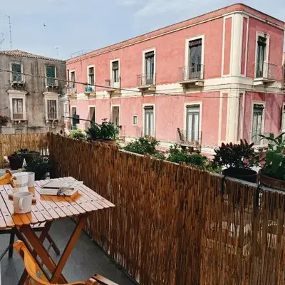 Charme Siciliano nel centro storico di Catania a Casa Ciuciù